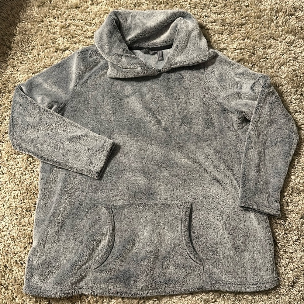 Any Body pullover Size 1X